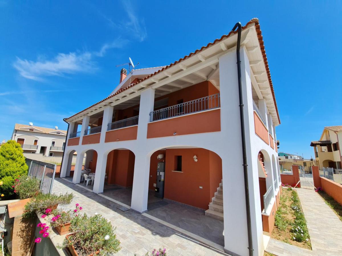 Il Risveglio Di Pula Domo Hotel Bagian luar foto