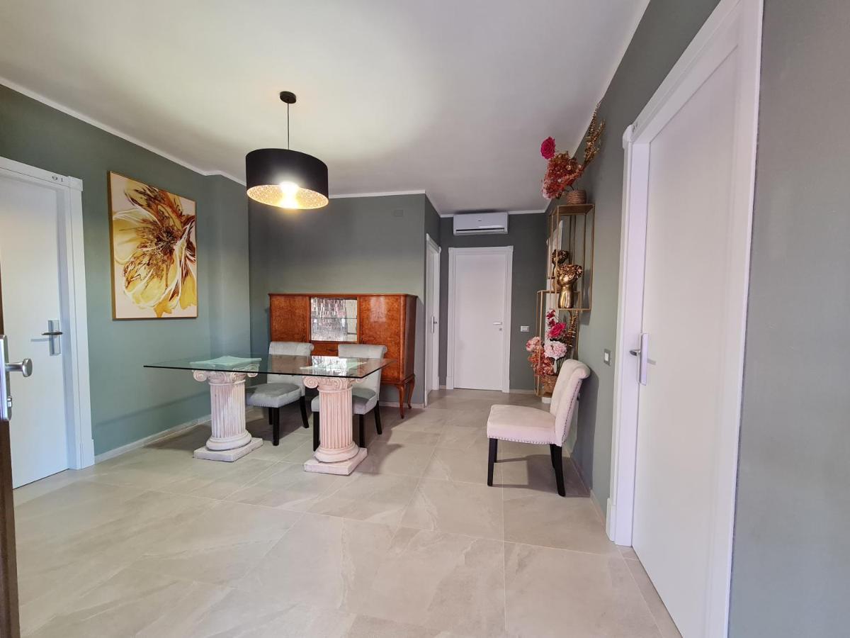 Il Risveglio Di Pula Domo Hotel Bagian luar foto