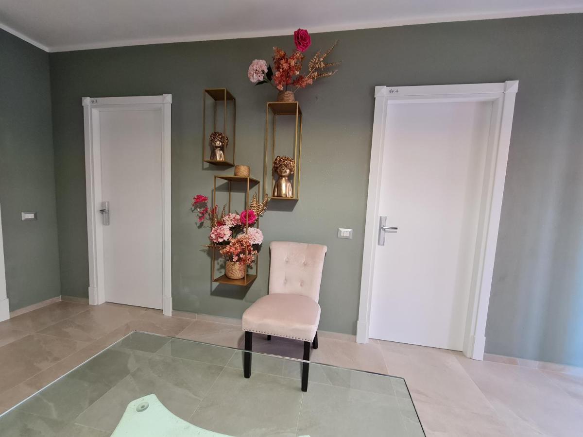 Il Risveglio Di Pula Domo Hotel Bagian luar foto