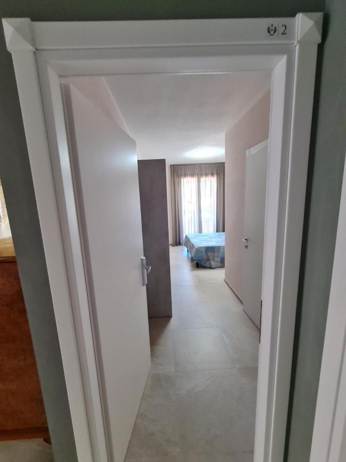 Il Risveglio Di Pula Domo Hotel Bagian luar foto