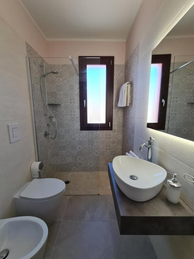 Il Risveglio Di Pula Domo Hotel Bagian luar foto