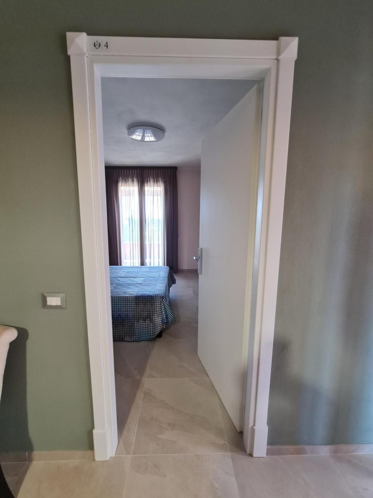 Il Risveglio Di Pula Domo Hotel Ruang foto