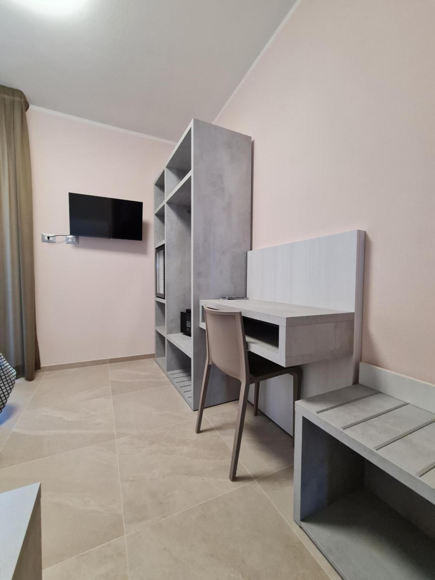Il Risveglio Di Pula Domo Hotel Ruang foto